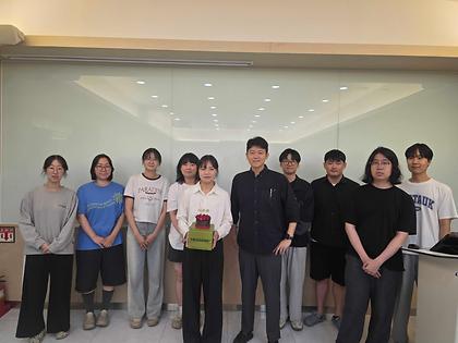 Seonyoung successfully defended her phD thesis!